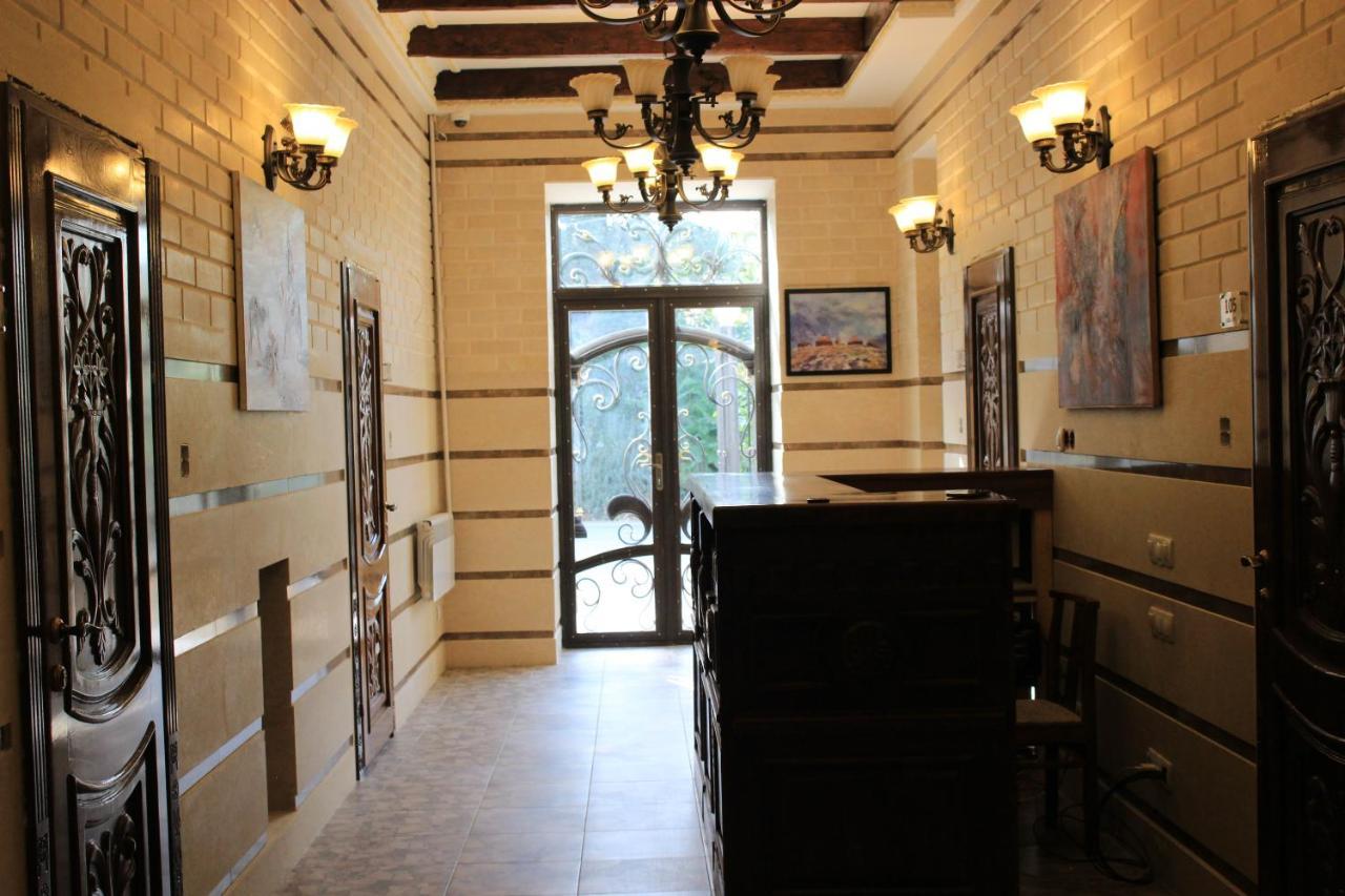 Kok-Art Hotel Jalal-Abad Dış mekan fotoğraf