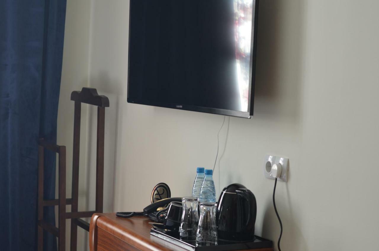 Kok-Art Hotel Jalal-Abad Dış mekan fotoğraf
